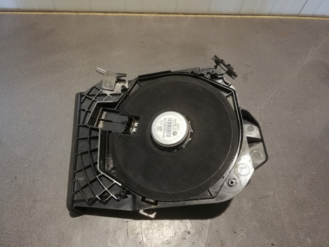 Subwoofer Stanga BMW F20 an 2011 2012 2013 2014 2015 cod 9210147