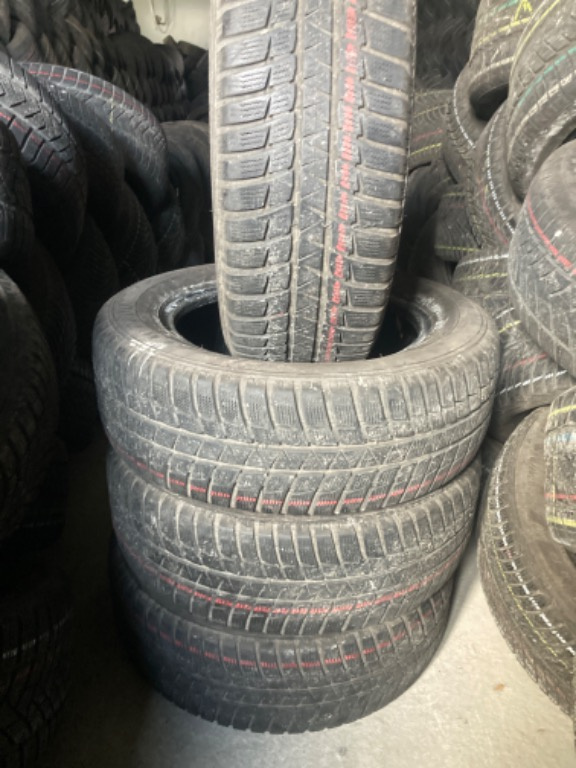 SUMITOMO set 4 buc 215/60 R16  M+S Dot 2