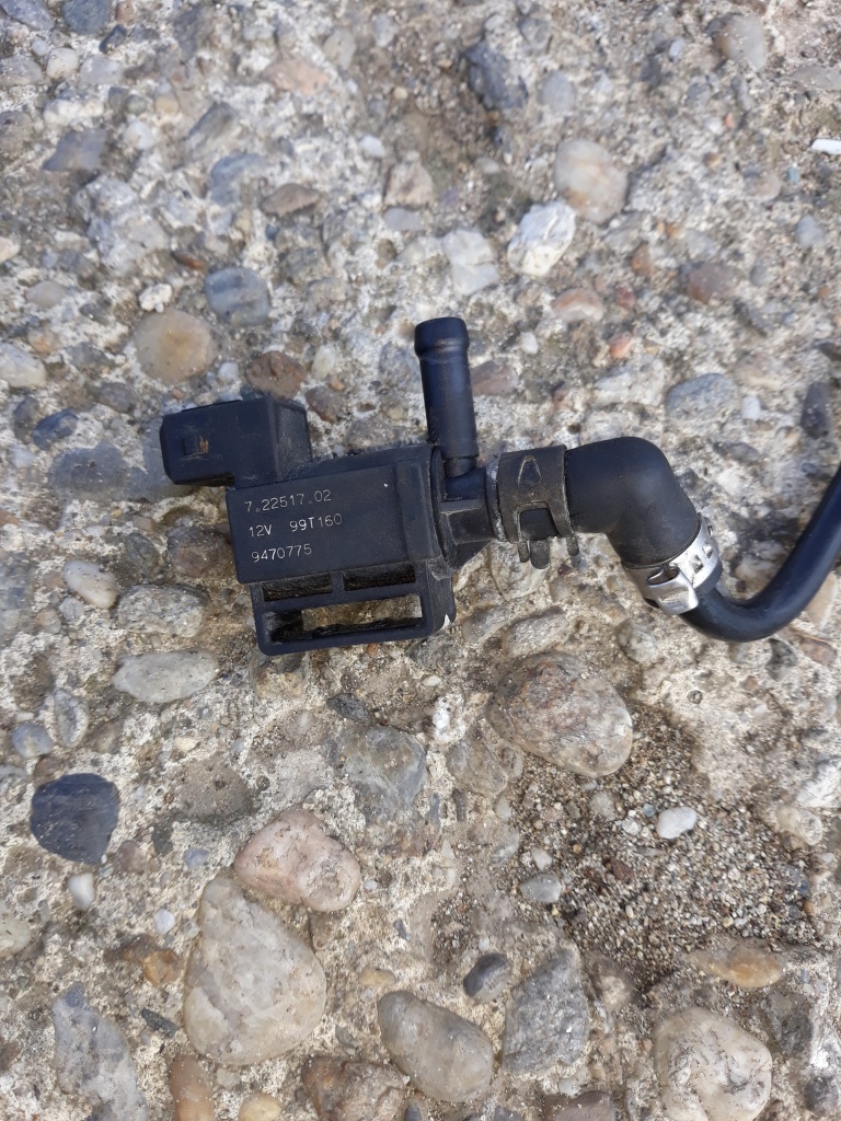 Supapă control admisie aer Volvo V40 1.8i