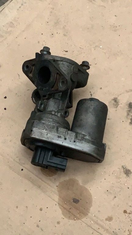 Supapa EGR Ford Transit 2.4 diesel 2006-2014 140 CP 8C1Q9D475BA 8C1Q-9D475-BA
