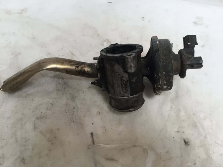 Supapa EGR Ford Transit 2.4 TDCi 1994-2003