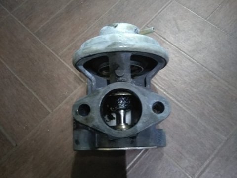 Supapa EGR MITSUBISHI PAJERO 3.2 DI-D 2000 2001 2002 2003 2004 2005 2006 2007