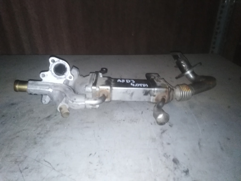 Supapa EGR + racitor gaze Audi A8 D3 4.0 TDI, cod 057131636