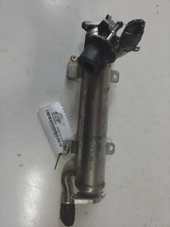 Supapa egr + racitor Volkswagen Passat Cc 2.0 Tdi an 2012 CFF , 103 kW / 140 CP , 1968 cmc / 2.0 TDI DIESEL cod piesa 03L131512B
