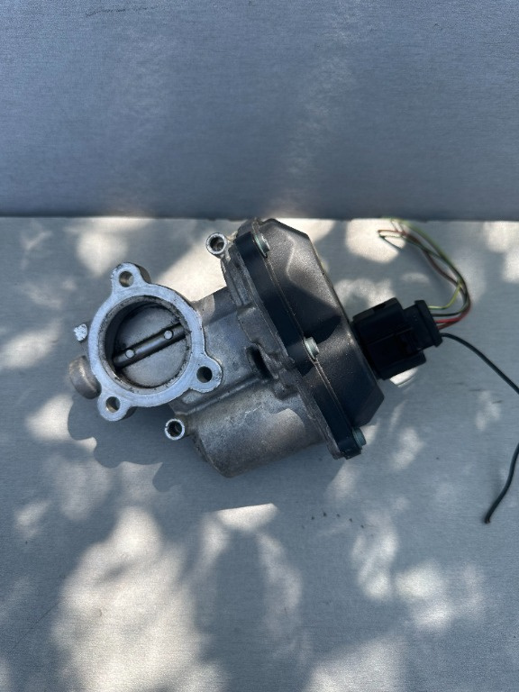 Supapa EGR Seat Leon 5F1 2.0 TDI cod 04l