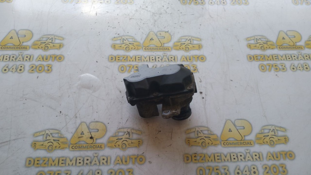Supapa EGR VAUXHALL Vivaro Combi (X82) 1.6 CDTi 95 CP cod: 147109816R
