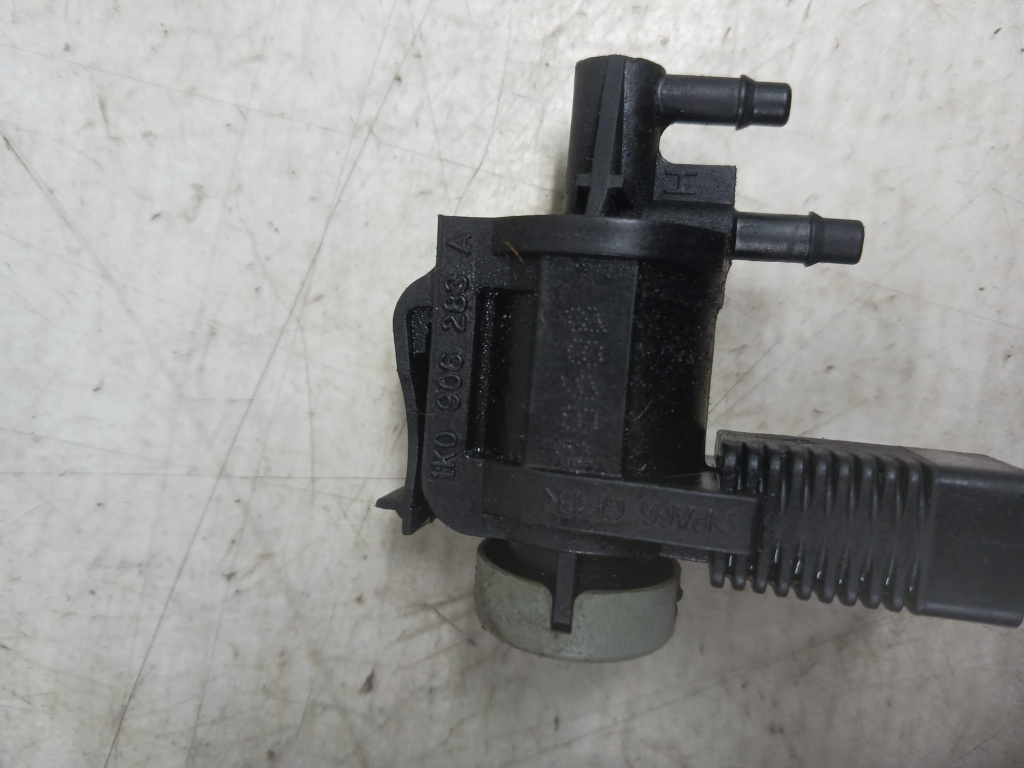 Supapa electrovalva vacuum 1k0906283a Vo
