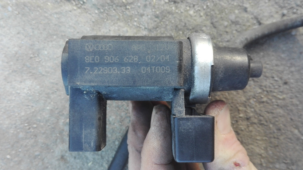 Supapa vacuum cod : 8E0906628, 2.5 tdi