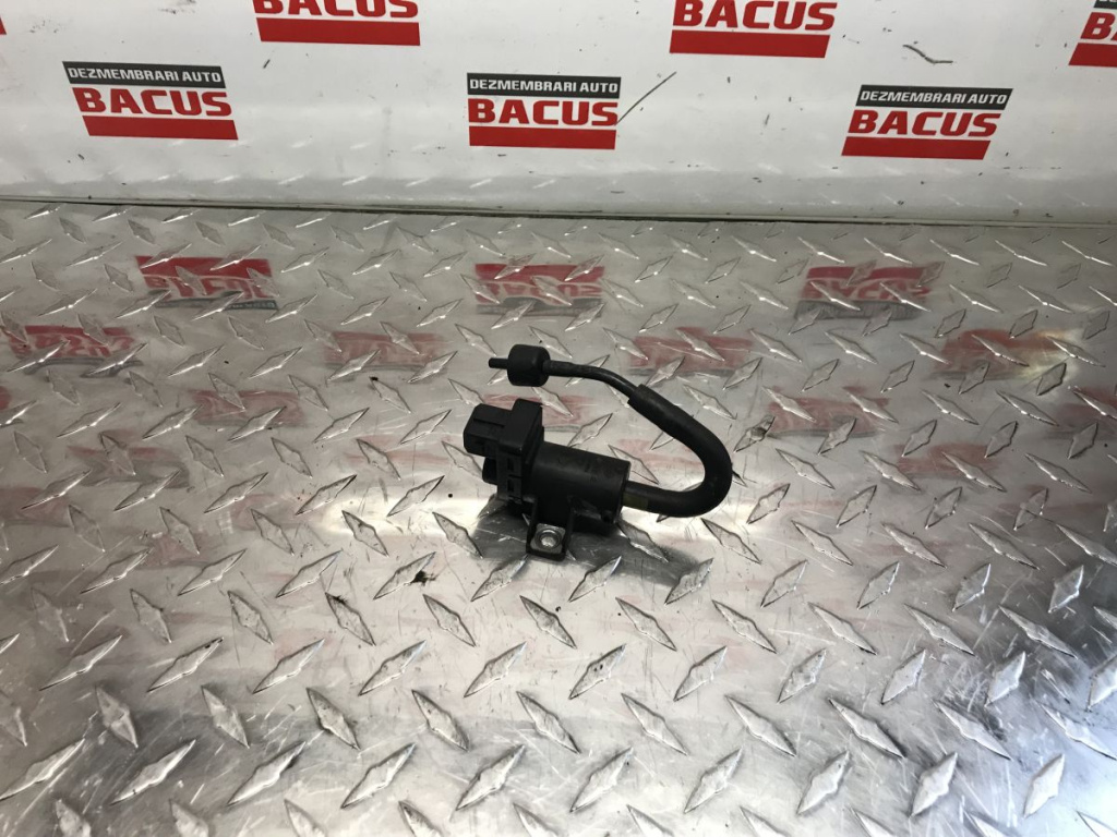 Supapa vacuum Dacia Sandero 2 Stepway / Logan 2 1.5 dci Cod : 8200762162