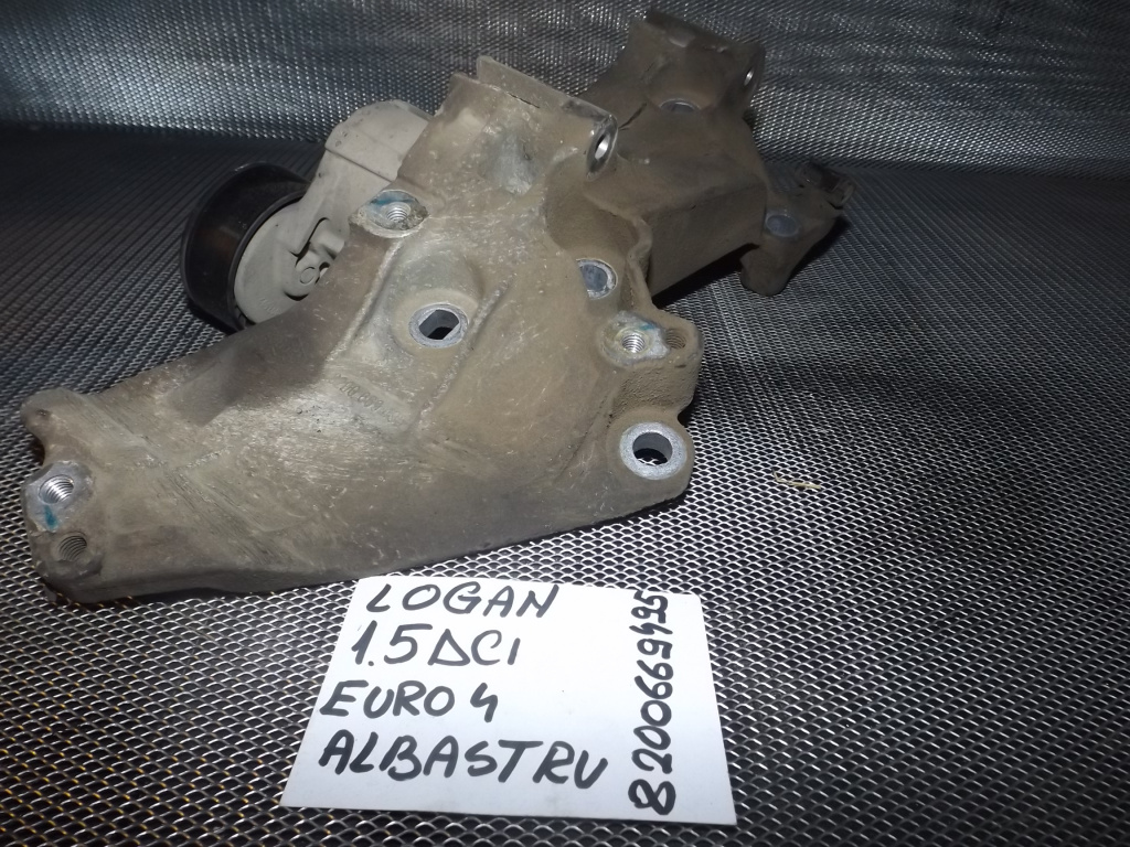 Suport accesorii alternator 8200669495 dacia logan