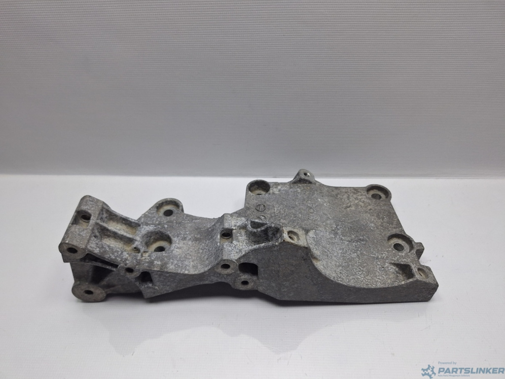 Suport accesorii AUDI A3 II Sportback (8