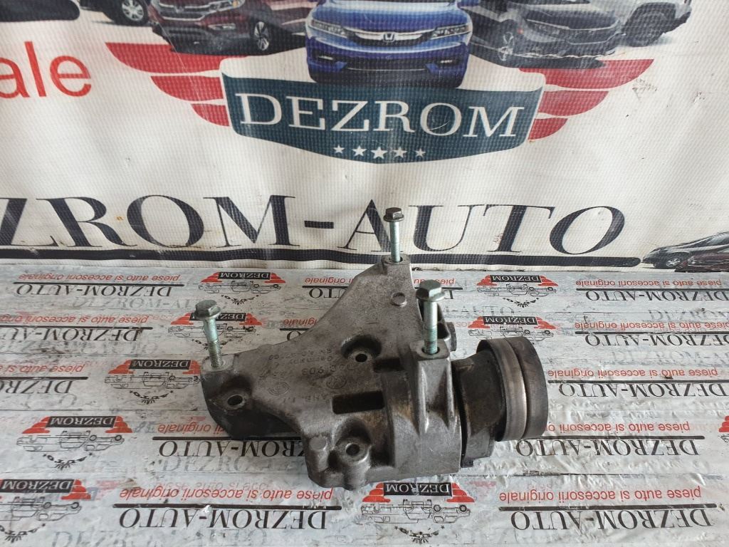 Suport accesorii VW Golf V Plus 1.4 TSI 