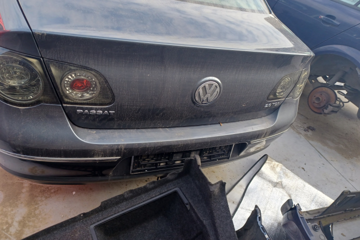 Suport acumulator Volkswagen VW Passat B