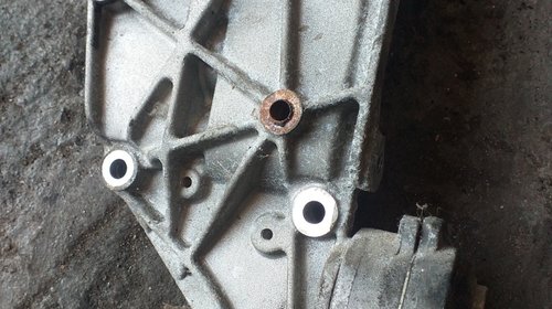 Suport alternator cu intinzator peugeot 