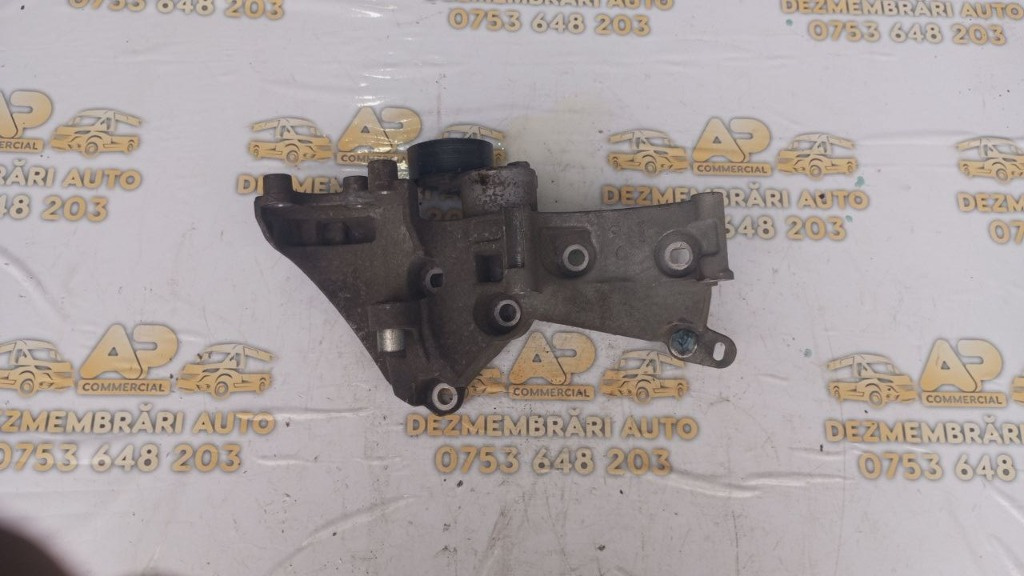 Suport Alternator Dacia Duster cod: 8200473400