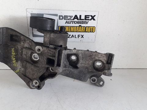 Suport alternator Renault Megane 3 1.5 DCI cod- 8200669495