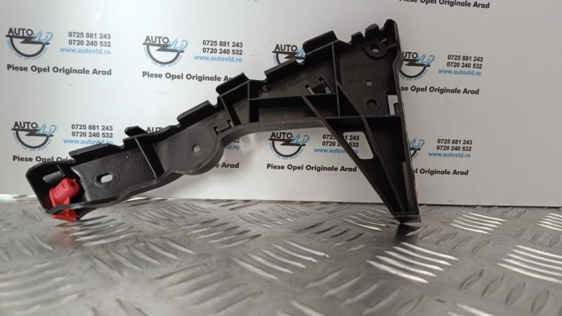 Suport aripa dreapta Opel Astra H facelift 2007-2010 ST 04421