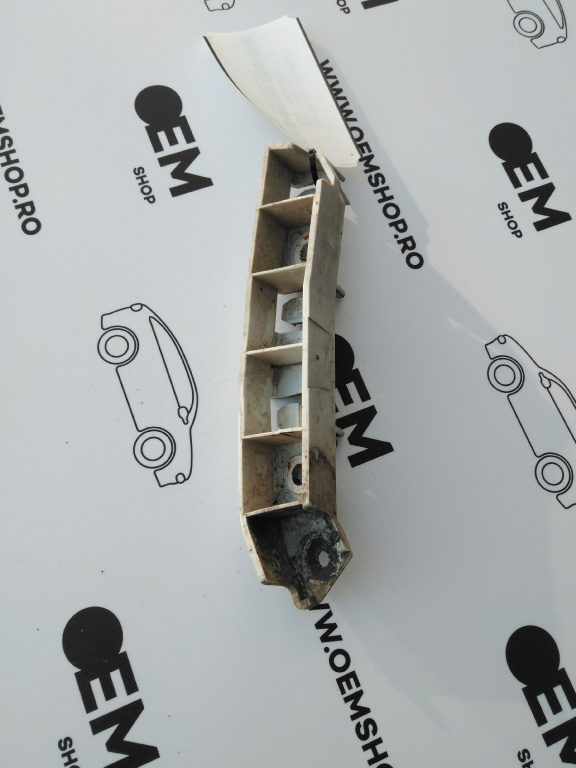 Suport bara fata dreapta Ford Focus an 2015 cod piesa BM51-17D958-A