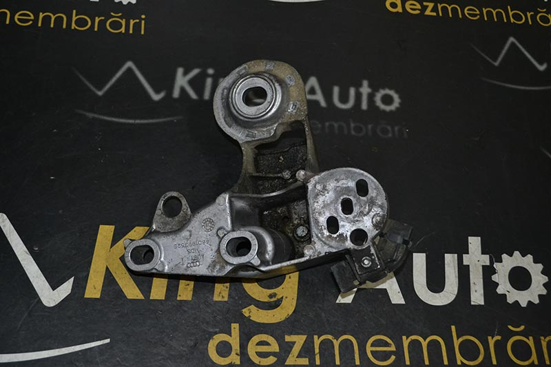 SUPORT BARA STABILIZATOARE DREAPTA VOLKSWAGEN PASSAT B5.5 LIMUZINA 2001 1.9 TDI 131 CP COD MOTOR AVF