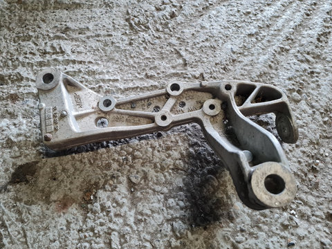 Suport bascula dreapta fata SKODA VW seat 1K0199296E