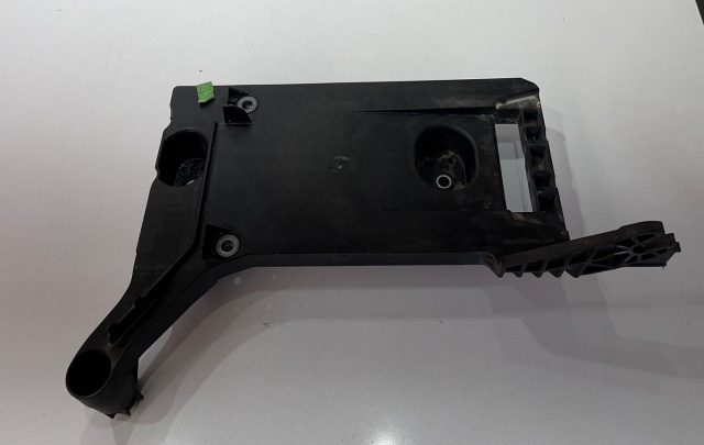 Suport baterie 1.4TSI Hybrid GTE 3G0907509 Volkswagen VW Passat B8 [2014 - 2020]
