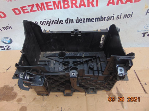 Suport baterie Renault Trafic 3 opel Vivaro dezmembrez 1.6