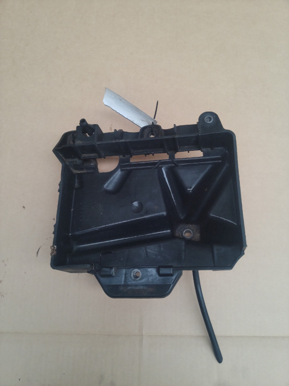 Suport baterie Skoda Fabia Hatchback an [fabr 2009-2013] cod piesa 6r0915331