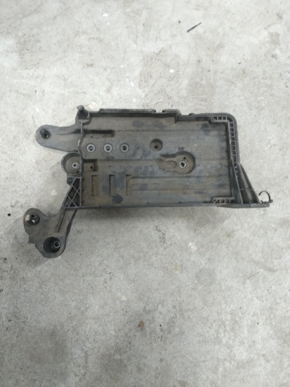 Suport baterie Skoda Octavia 3 1.6 TDI an 2013 2014 2015 2016