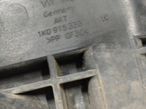 Suport Baterie Skoda Yeti An Fabricatie 2014 Cod piesa : 1K0 915 333