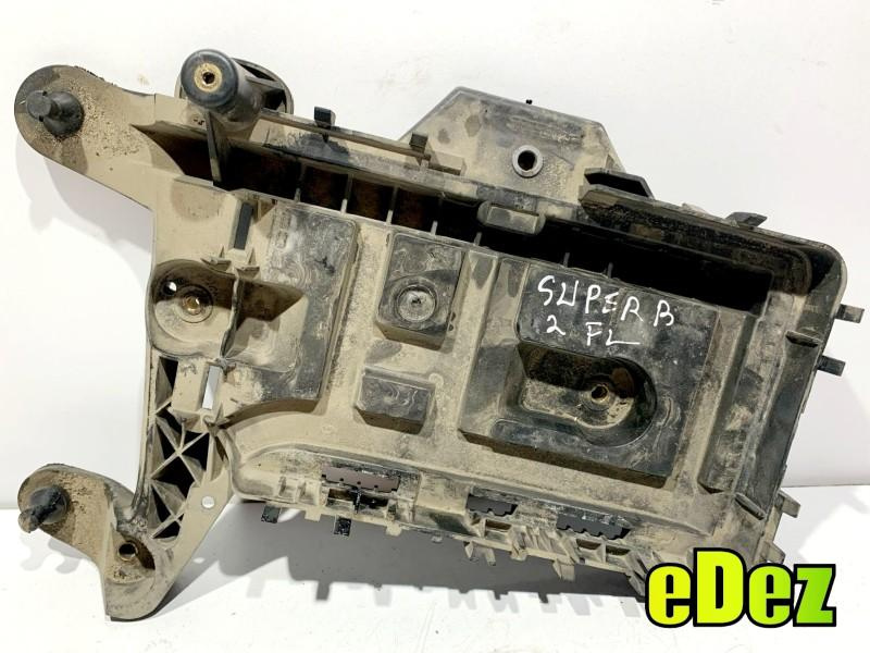 Suport baterie Volkswagen Jetta 4 (1998-2005) 1K0915333H