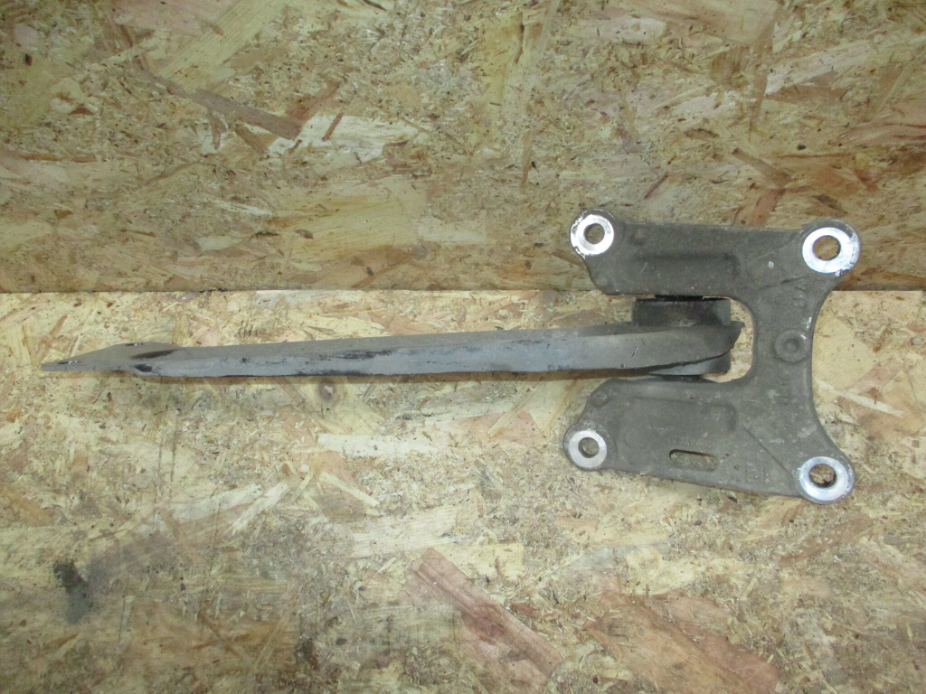 Suport + brat brat de control (remorcare) suspensie spate stanga Opel Isnignia B Sport Tourer 23328163, 22947237, 84119273