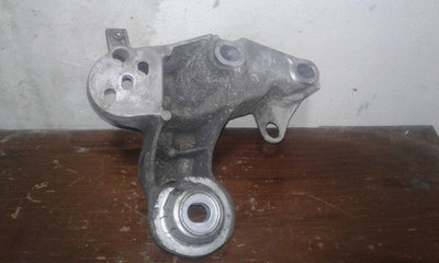 Suport cadru motor bara torsiune dreapta Audi A4 B