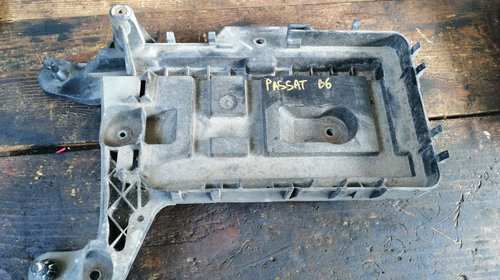 Suport / carcasa baterie Vw Passat B6 20