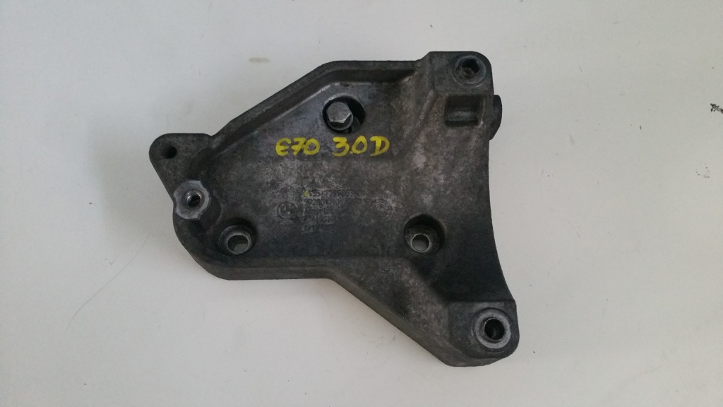 Suport compresor AC BMW X5 E70 3.0 d Cod 6455 779986301