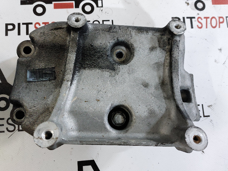 Suport compresor clima Iveco 2.3 JTD 2014 2015 2016 2017 2018 5801370470 5801370464