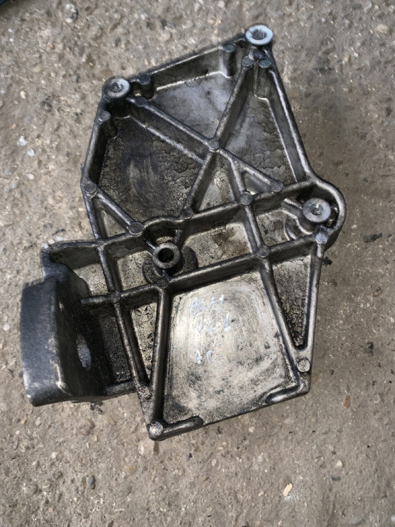 Suport compresor Volkswagen Passat B5 [1996 - 2000