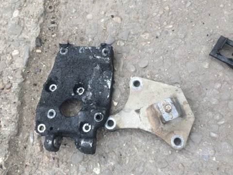 Suport cutie alternator ford fiesta 1.4 tdci an 2006