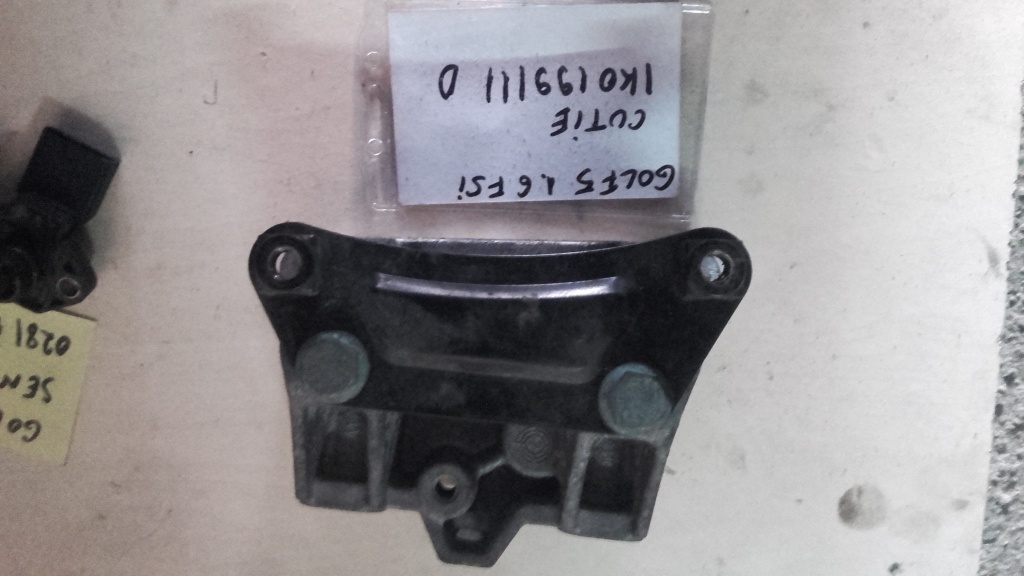 SUPORT CUTIE Viteza 1K0199111D Volkswagen Golf 5 BLP motor 1.6 benzina, FSI,