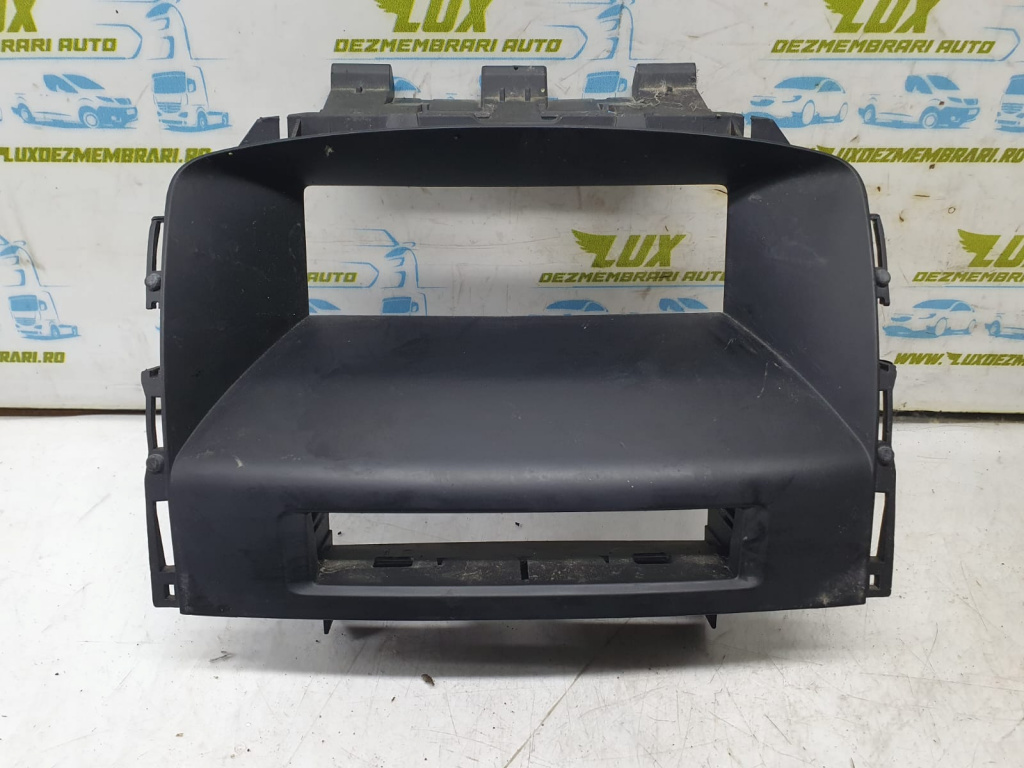 Suport display 13362791 Opel Astra J [2009 - 2012]