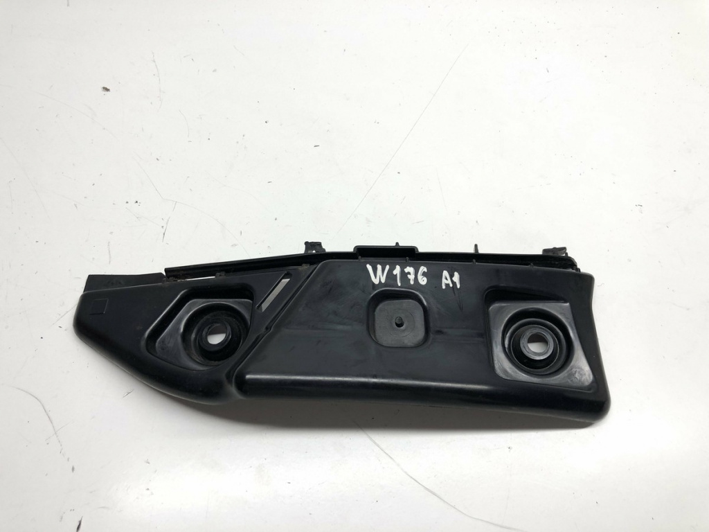 Suport dreapta bara spate Mercedes W176 / W242