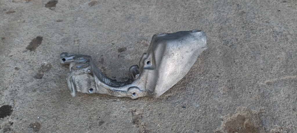 Suport EGR Mercedes C Class, W205, 1.6cd