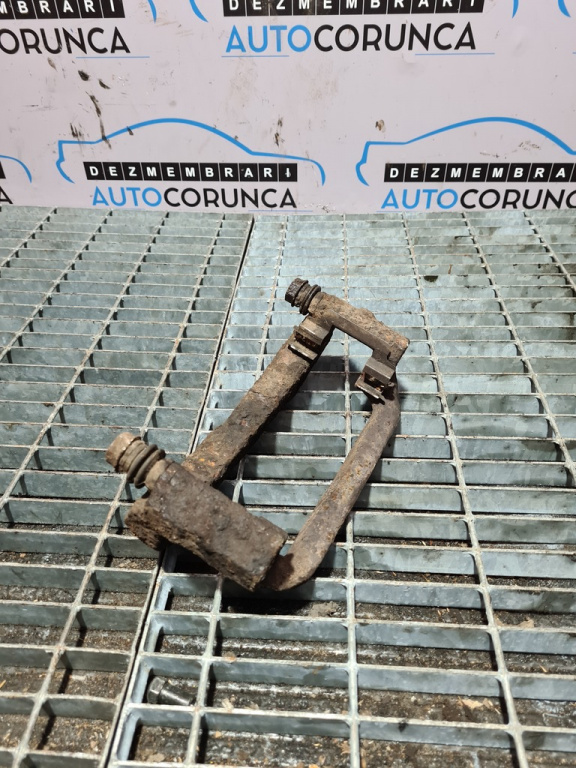 Suport etrier dreapta fata Land Rover Di