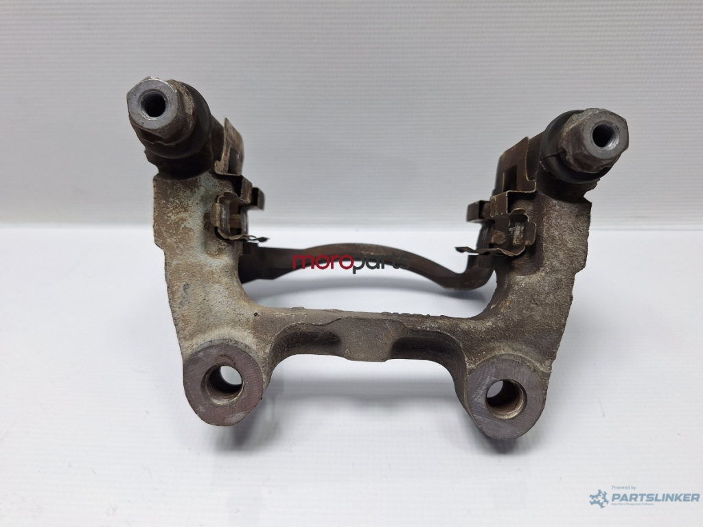 Suport etrier dreapta spate VOLKSWAGEN PASSAT CC (357) [ 2008 - 2012 ] TDI (CBAB, CFFB) 103KW|140HP VAG OEM 3AA615426B