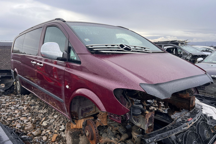 Suport etrier spate dreapta Mercedes-Ben