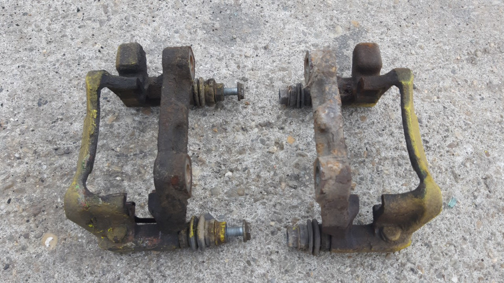 Suport etrier spate VW Jetta 2