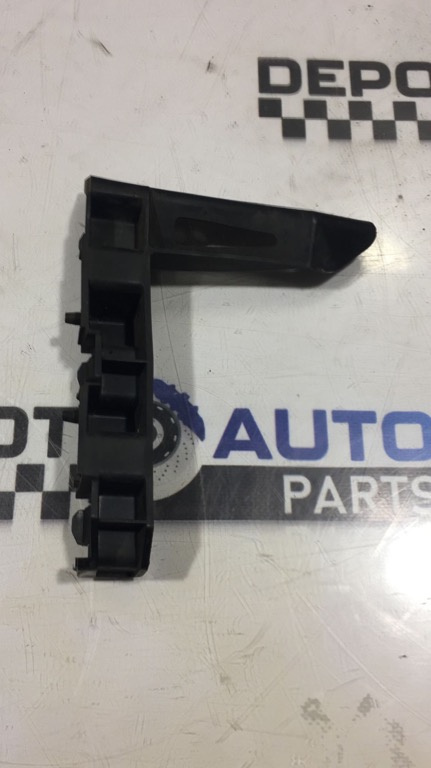 SUPORT FAR DREAPTA AUDI TT 2010 (id: 644)