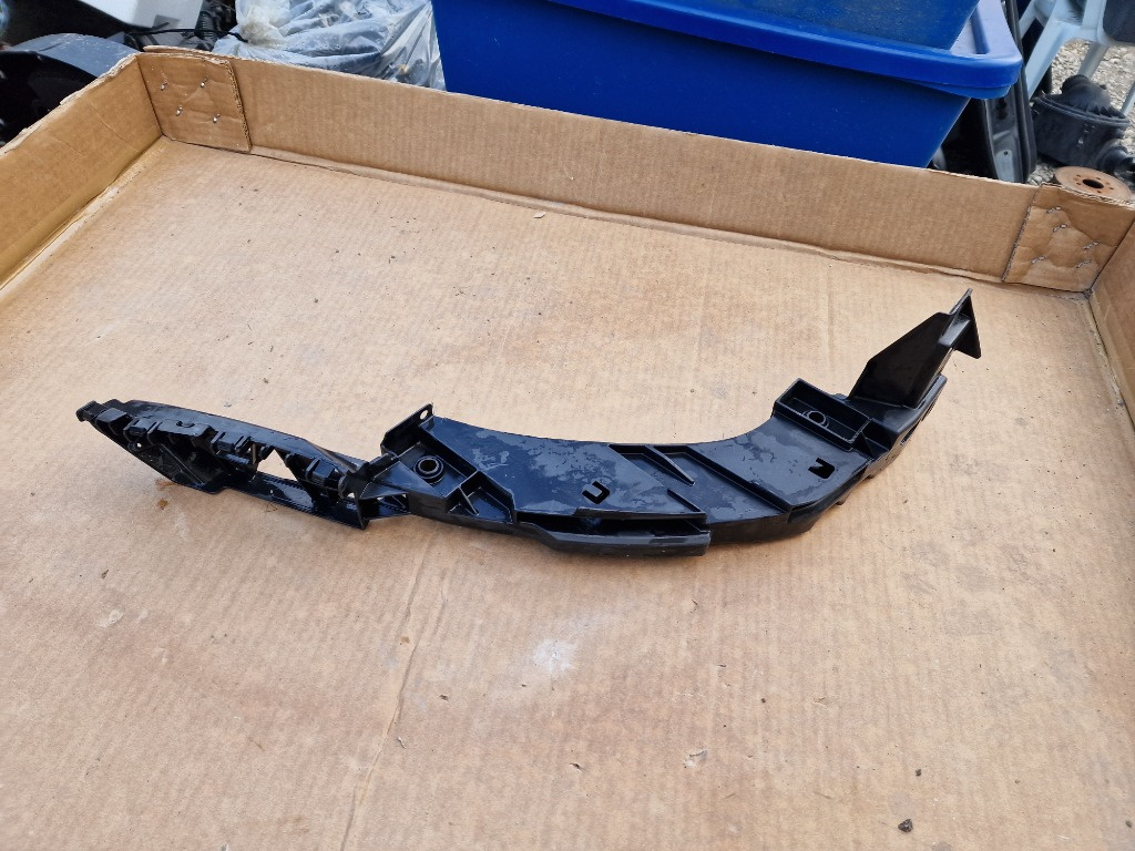 Suport far dreapta vw polo 6R 2009 2010 2011 2012 