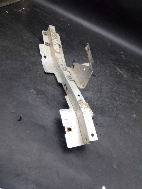 Suport far stanga (2012-2019) Bmw X5-f15 ,x6-f16 an 2014 cod piesa 7294491
