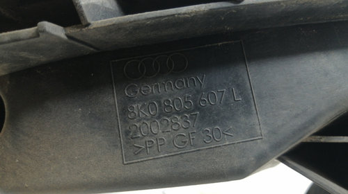 Suport far stanga AUDI A4 IV Avant (8K5,