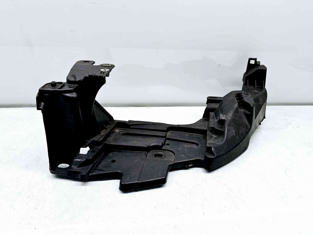 Suport far stanga Renault Megane 3 (B95) [Fabr 200